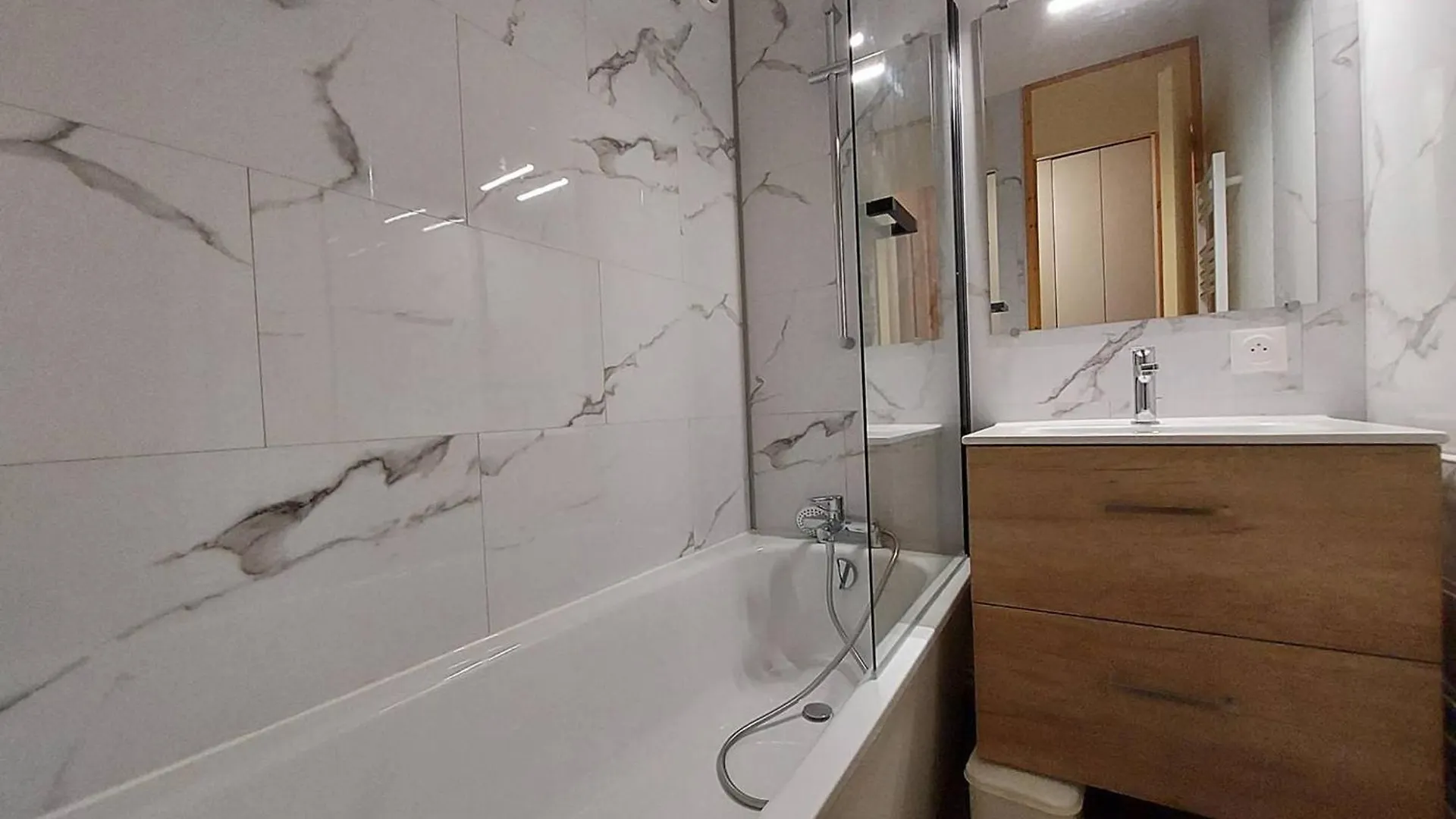 Appartement Ski-In/Out, Proche Esf Et Commerces, Animaux Acceptes - Fr-1-356-530 Valmorel Apartment